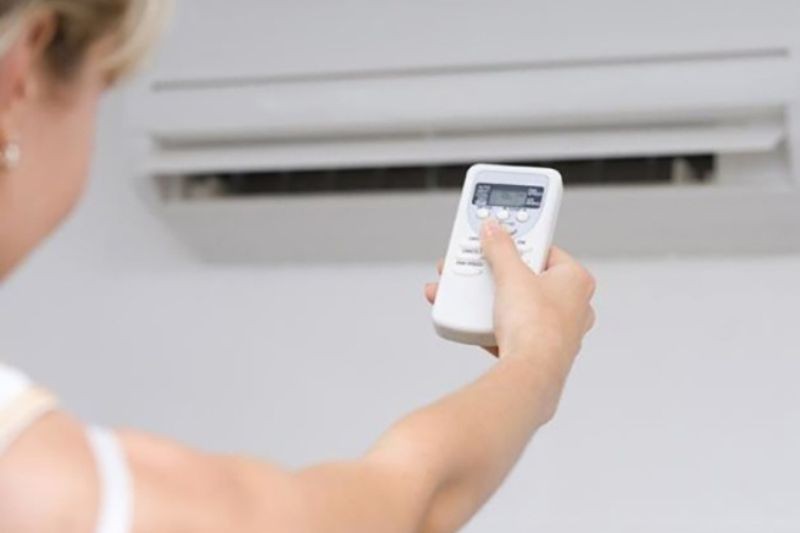 Tránh bật tắt máy lạnh Panasonic Inverter R410A liên tục