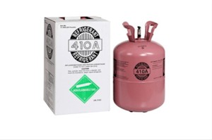 Bình gas màu hồng và hộp carton chứa gas lạnh 410A.