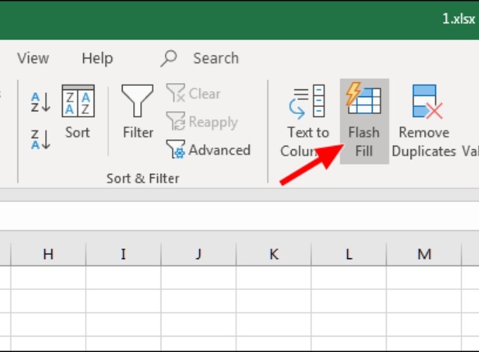 Cách sử dụng Flash Fill trong Excel để chuyển đổi định dạng chữ