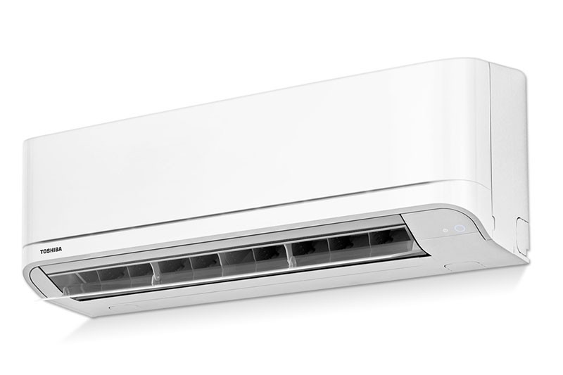 Máy lạnh Toshiba 1 HP RAS-H10QKSG-V lắp đặt trong phòng