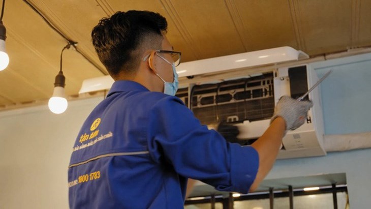 Tầm quan trọng của việc vệ sinh định kỳ đối với máy lạnh Mitsubishi và các tính năng hẹn giờ