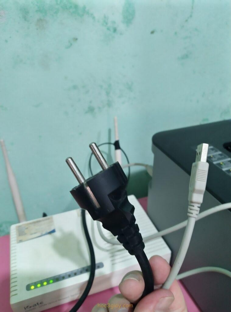 Hai loại cáp cần thiết để kết nối máy in Brother HL-L2320D