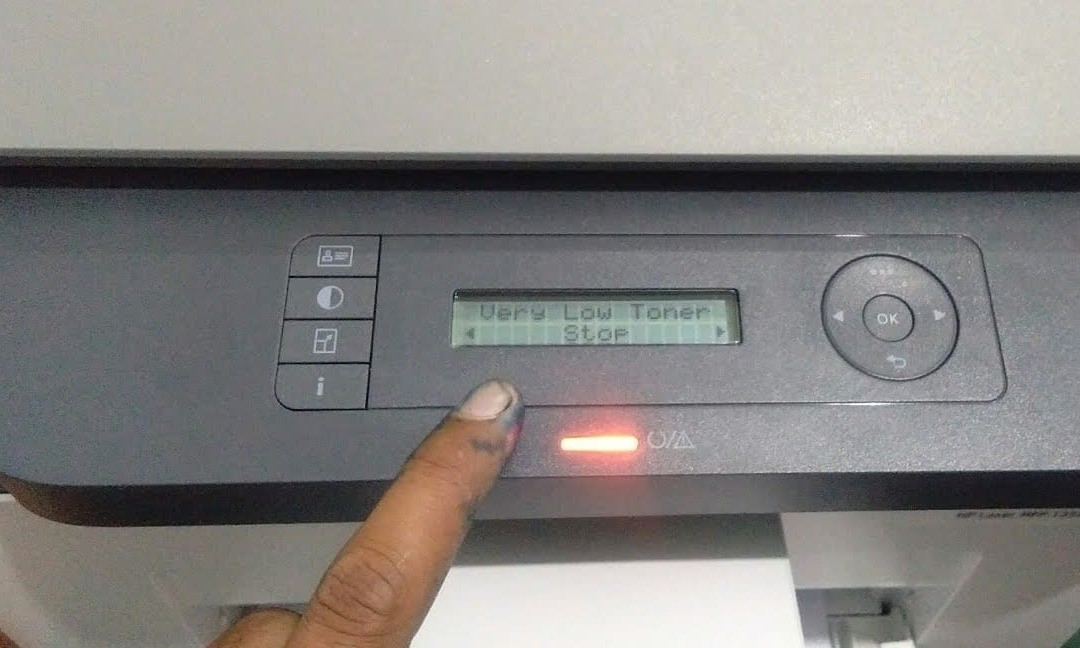 Màn hình máy in HP hiển thị lỗi Used Black Cartridge in Use