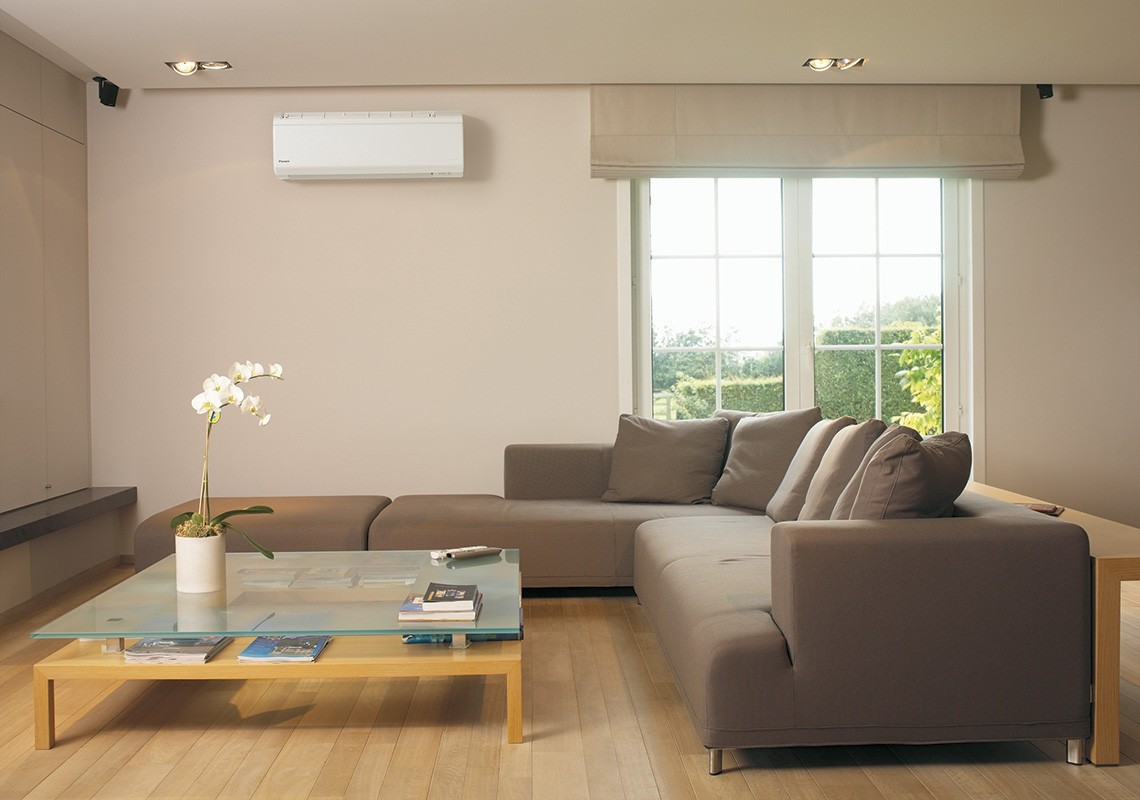Máy lạnh Hitachi hoạt động hiệu quả sau khi được vệ sinh định kỳ