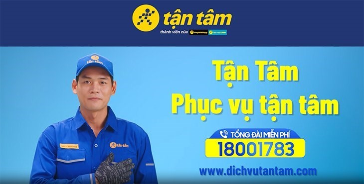 Kỹ thuật viên kiểm tra máy lạnh Midea, giải quyết mã lỗi máy lạnh Midea