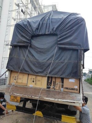 Tem mác dàn nóng máy lạnh âm trần LG 4hp ZTNQ36GNLA0