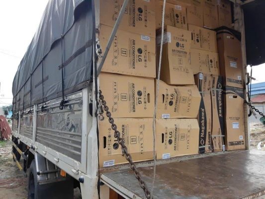 Hình ảnh lắp đặt máy lạnh âm trần LG 4hp ZTNQ36GNLA0