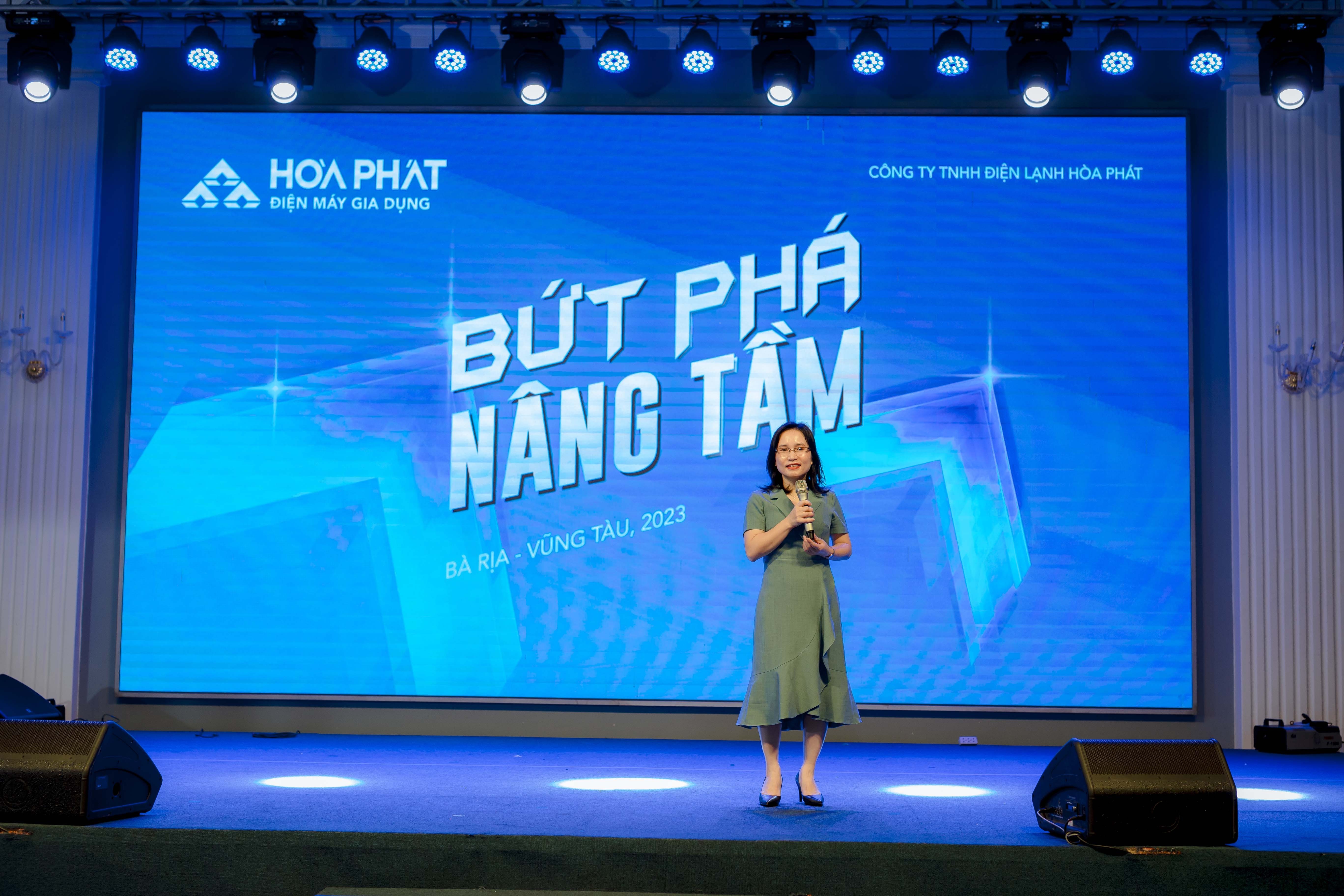 Bà Nguyễn Thị Thảo Nguyên, Tổng Giám đốc Tổng Công ty điện máy gia dụng Hòa Phát phát biểu