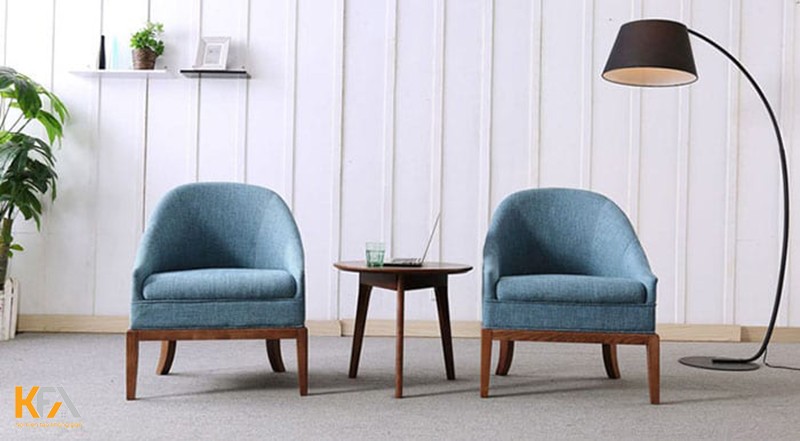 Ghế sofa mini hoặc loveseat nhỏ cho phòng ngủ
