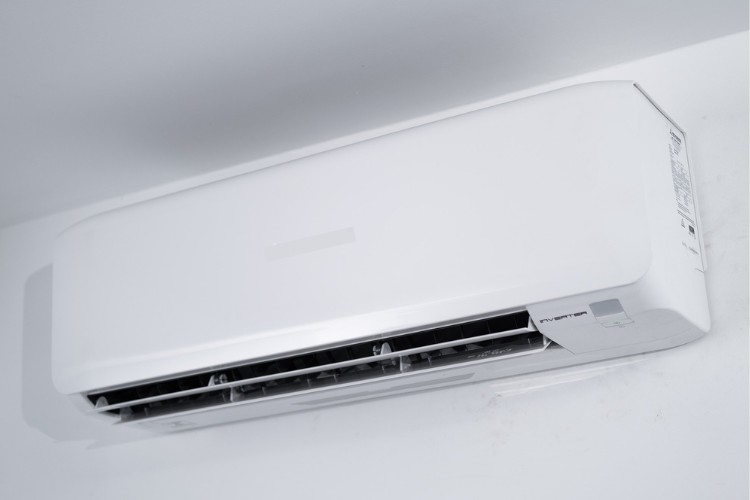 Các nút chức năng trên remote máy lạnh mitsubishi nội địa nhật