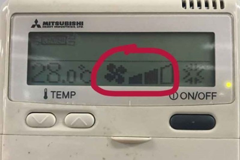 Dàn lạnh và cánh quạt máy lạnh Mitsubishi sau khi bật chế độ tự làm sạch