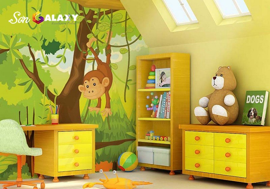 Phòng ngủ trẻ sơ sinh với tông màu vàng nhạt và cam nhẹ nhàng.