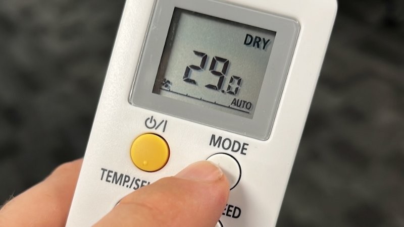 Tác hại khi sử dụng chế độ khô điều hoà quá lâu gây khô da
