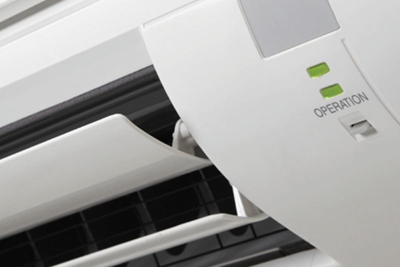 Đèn báo lỗi nhấp nháy trên dàn lạnh máy lạnh Sharp Inverter