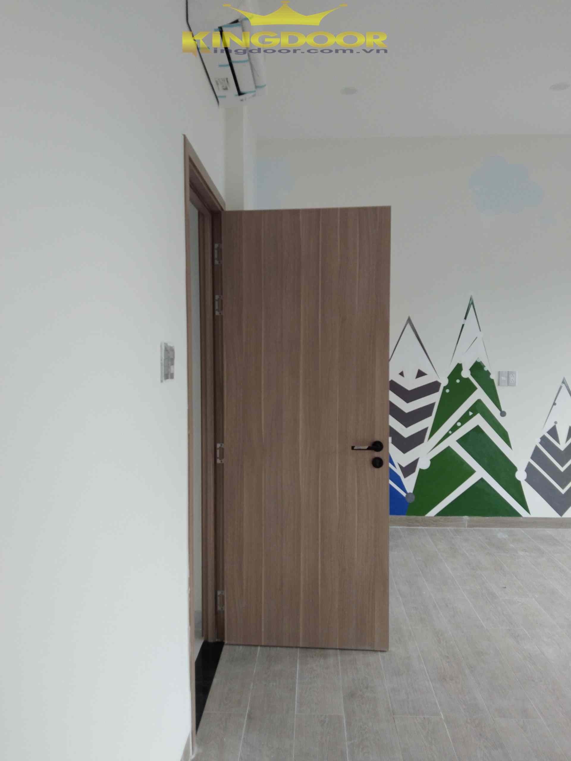 Cửa gỗ ván ép mdf laminate