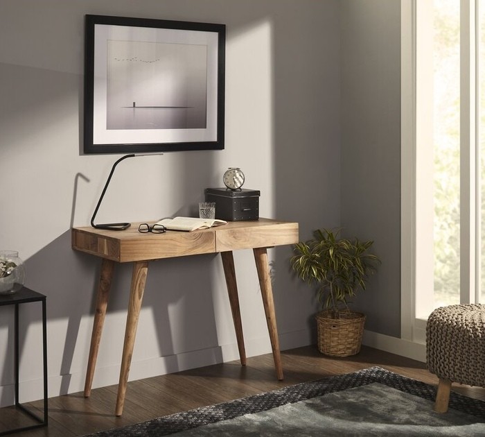 Các đặc điểm chính của bàn nhỏ cho phòng ngủ hẹp