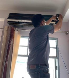 Dịch vụ vệ sinh điều hòa tận nơi ở Dĩ An