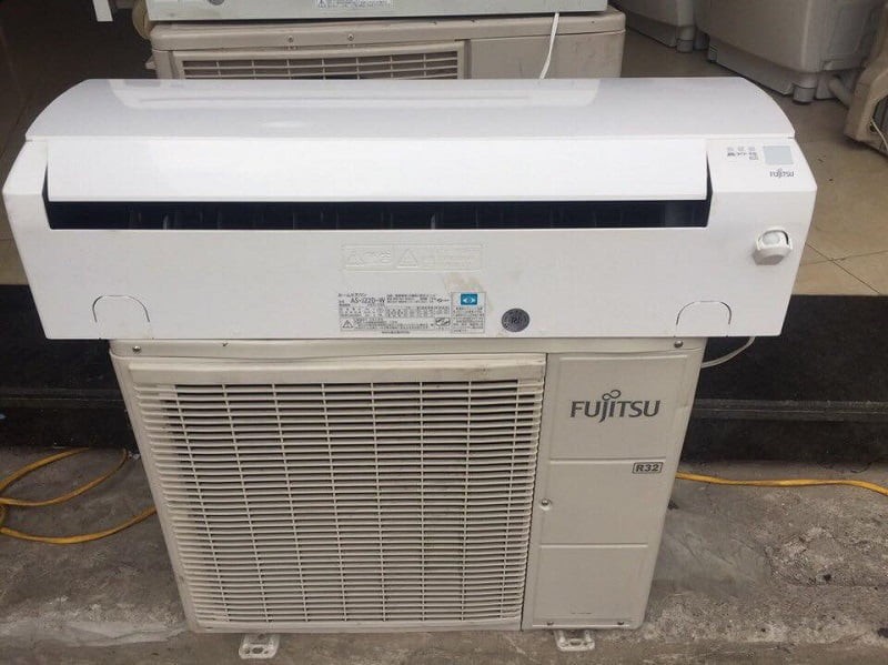 Máy điều hòa Fujitsu nội địa Nhật bãi, mẫu 12000 BTU phổ biến.