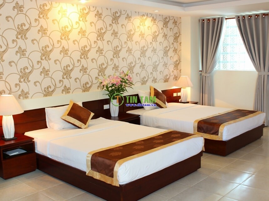 Giấy dán tường hoa văn sang trọng cho phòng ngủ khách sạn cao cấp