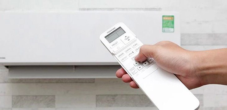 Kiểm tra mã lỗi máy lạnh Toshiba bằng remote