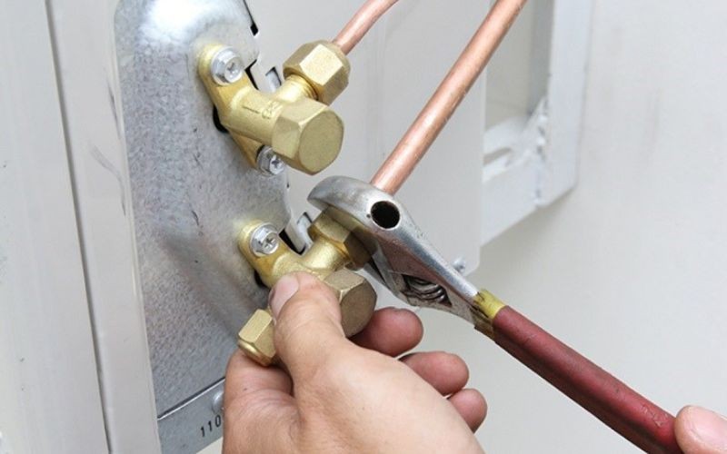 Thi công ống đồng máy lạnh cần dụng cụ chuyên nghiệp