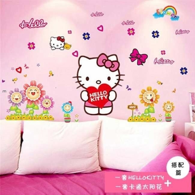 Mẫu giấy dán tường Hello Kitty màu hồng chủ đạo trang trí phòng ngủ