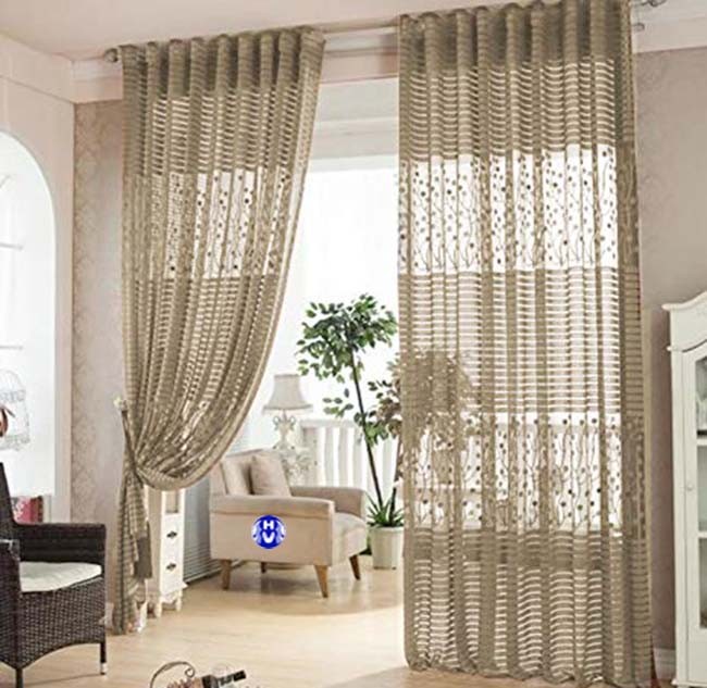 Mẫu rèm ngăn phòng ngủ bằng vải thêu hoa văn tinh xảo, tăng tính thẩm mỹ