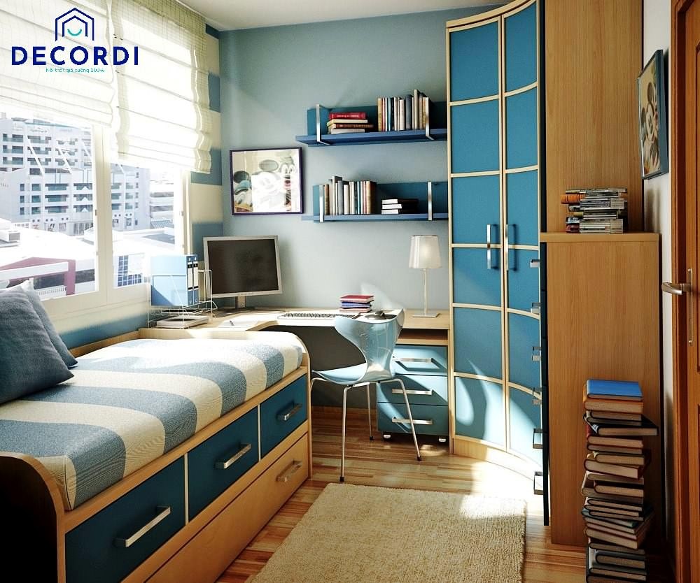 Phòng ngủ rộng với cửa sổ lớn, màu sắc tươi sáng và ngăn kéo tiện lợi