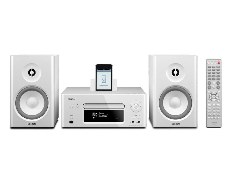 Bố trí loa treo tường trong phòng ngủ hiện đại