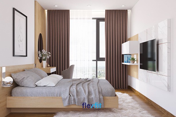 Kết hợp thảm lông trắng và rèm cửa nâu, tạo không gian ấm áp và đẳng cấp cho phòng ngủ