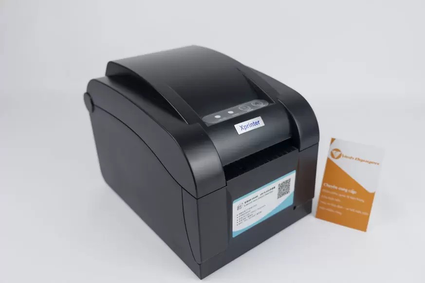 Máy in mã vạch Xprinter 350B USB thiết kế compact đặt trên bàn làm việc