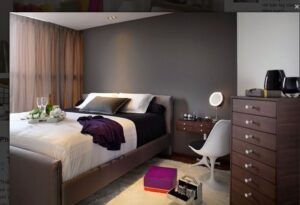 Phòng ngủ 8 mét vuông với giường và tủ quần áo đơn giản
